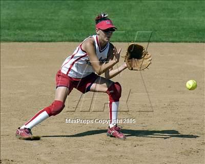 Thumbnail 3 in La Salle vs. Whittier Christian (D6 Sec. Final) photogallery.
