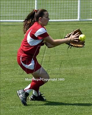 Thumbnail 1 in La Salle vs. Whittier Christian (D6 Sec. Final) photogallery.