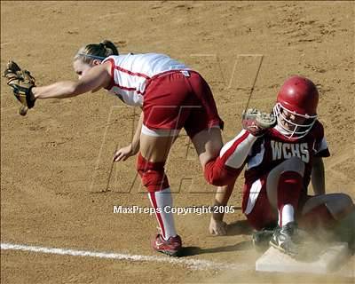 Thumbnail 2 in La Salle vs. Whittier Christian (D6 Sec. Final) photogallery.