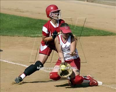Thumbnail 1 in La Salle vs. Whittier Christian (D6 Sec. Final) photogallery.