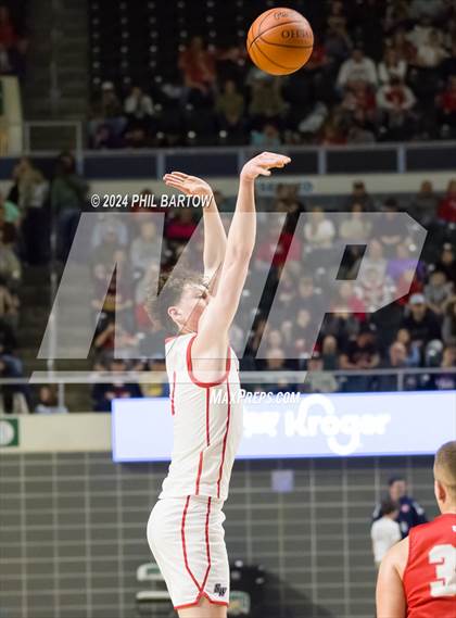 Thumbnail 3 in South Webster vs. Trimble (OHSAA Division IV District Final) photogallery.