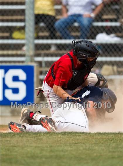 Thumbnail 2 in First Baptist Christian vs. Brook Hill (TAPPS 3A Semifinal) photogallery.