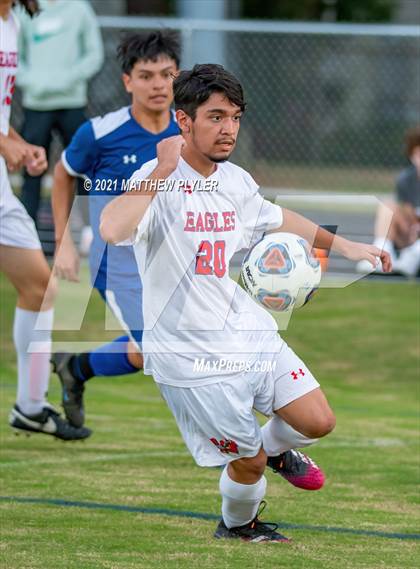 Thumbnail 3 in Triton vs. Western Harnett (All American Conference Tournament - First Round) photogallery.