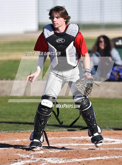 Thumbnail 1 in Howe vs Ponder (Lindsay Tournament) photogallery.