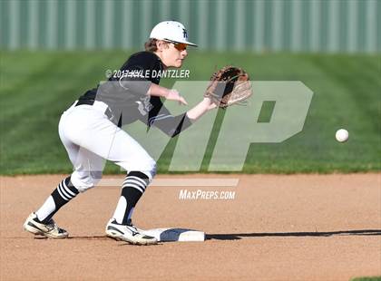 Thumbnail 3 in Howe vs Ponder (Lindsay Tournament) photogallery.