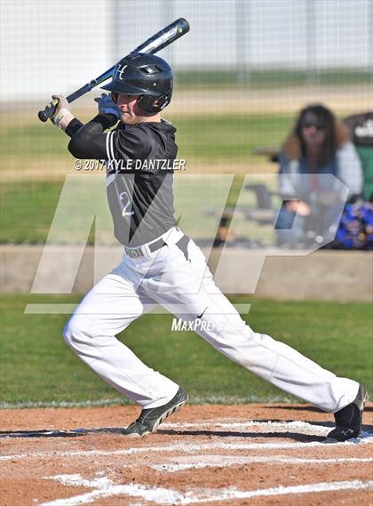 Thumbnail 3 in Howe vs Ponder (Lindsay Tournament) photogallery.