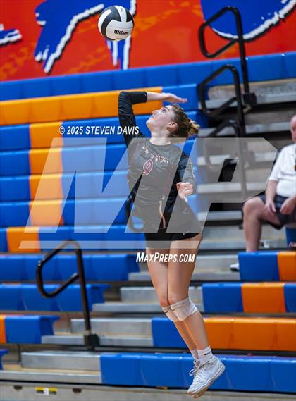 Thumbnail 3 in Westwood @ Shadow Ridge (Westwood TOC) photogallery.