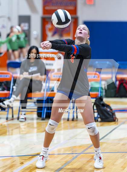 Thumbnail 1 in Westwood @ Shadow Ridge (Westwood TOC) photogallery.