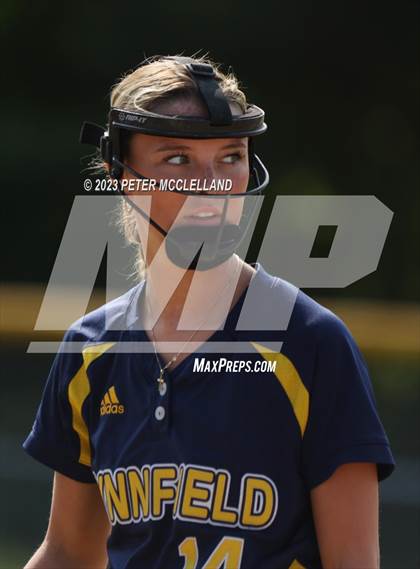 Thumbnail 3 in Lynnfield @ Pentucket Regional photogallery.