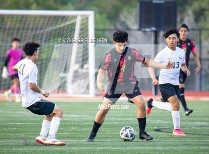Thumbnail 3 in Progreso vs. Hidalgo (UIL Region IV 4A D1 Soccer Quarterfinals) photogallery.