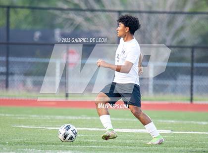 Thumbnail 1 in Progreso vs. Hidalgo (UIL Region IV 4A D1 Soccer Quarterfinals) photogallery.