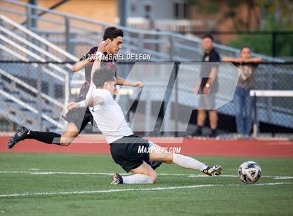 Thumbnail 2 in Progreso vs. Hidalgo (UIL Region IV 4A D1 Soccer Quarterfinals) photogallery.
