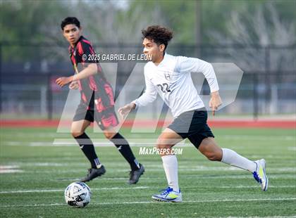 Thumbnail 1 in Progreso vs. Hidalgo (UIL Region IV 4A D1 Soccer Quarterfinals) photogallery.