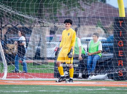 Thumbnail 2 in Progreso vs. Hidalgo (UIL Region IV 4A D1 Soccer Quarterfinals) photogallery.