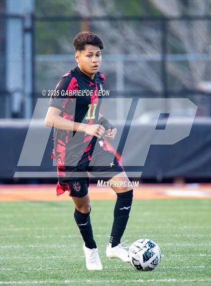 Thumbnail 1 in Progreso vs. Hidalgo (UIL Region IV 4A D1 Soccer Quarterfinals) photogallery.