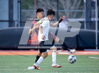 Thumbnail 2 in Progreso vs. Hidalgo (UIL Region IV 4A D1 Soccer Quarterfinals) photogallery.