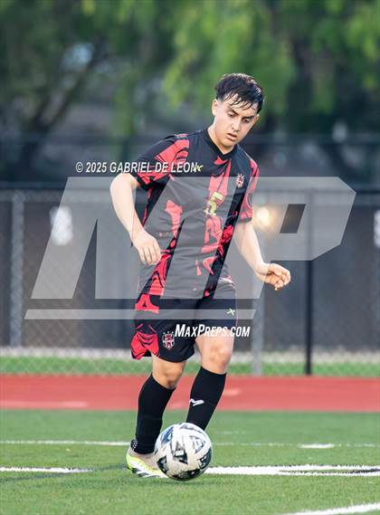 Thumbnail 2 in Progreso vs. Hidalgo (UIL Region IV 4A D1 Soccer Quarterfinals) photogallery.