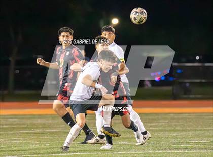 Thumbnail 2 in Progreso vs. Hidalgo (UIL Region IV 4A D1 Soccer Quarterfinals) photogallery.