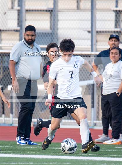 Thumbnail 1 in Progreso vs. Hidalgo (UIL Region IV 4A D1 Soccer Quarterfinals) photogallery.