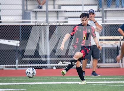 Thumbnail 3 in Progreso vs. Hidalgo (UIL Region IV 4A D1 Soccer Quarterfinals) photogallery.