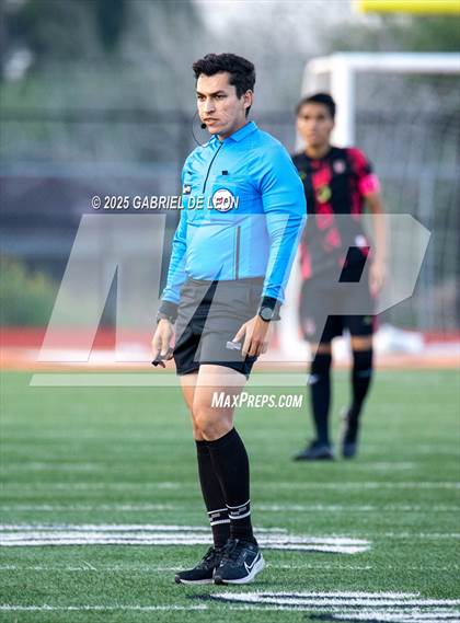 Thumbnail 1 in Progreso vs. Hidalgo (UIL Region IV 4A D1 Soccer Quarterfinals) photogallery.