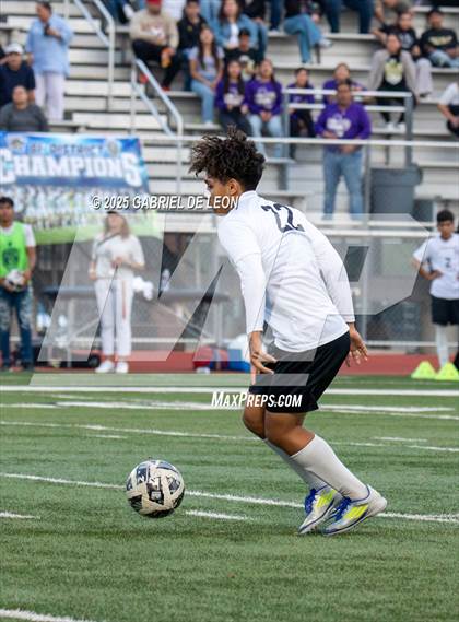 Thumbnail 3 in Progreso vs. Hidalgo (UIL Region IV 4A D1 Soccer Quarterfinals) photogallery.