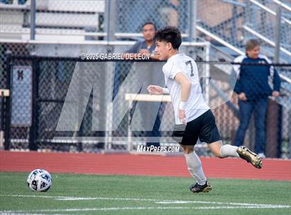 Thumbnail 2 in Progreso vs. Hidalgo (UIL Region IV 4A D1 Soccer Quarterfinals) photogallery.