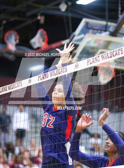 Thumbnail 2 in Allen @ Plano photogallery.