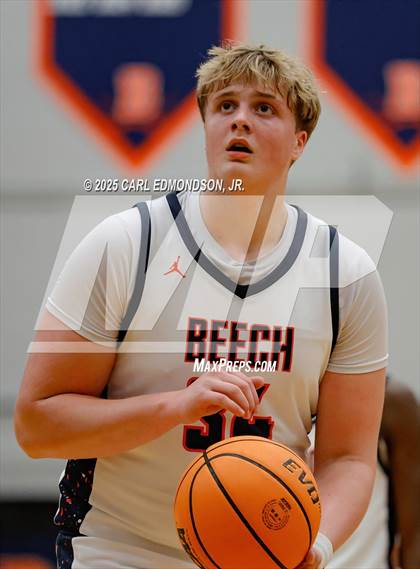 Thumbnail 3 in Stratford vs. Beech photogallery.