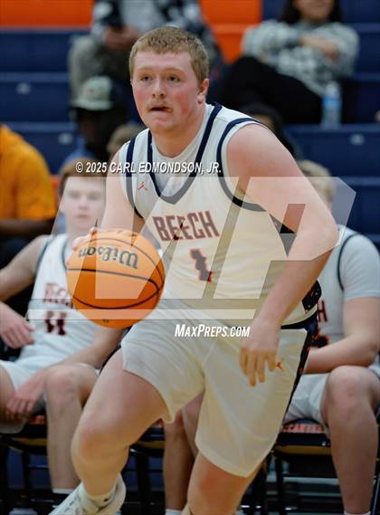 Thumbnail 3 in Stratford vs. Beech photogallery.