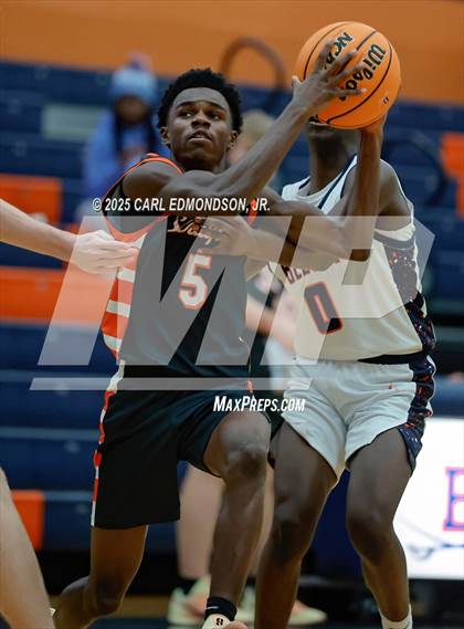 Thumbnail 2 in Stratford vs. Beech photogallery.