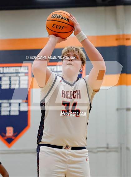 Thumbnail 1 in Stratford vs. Beech photogallery.