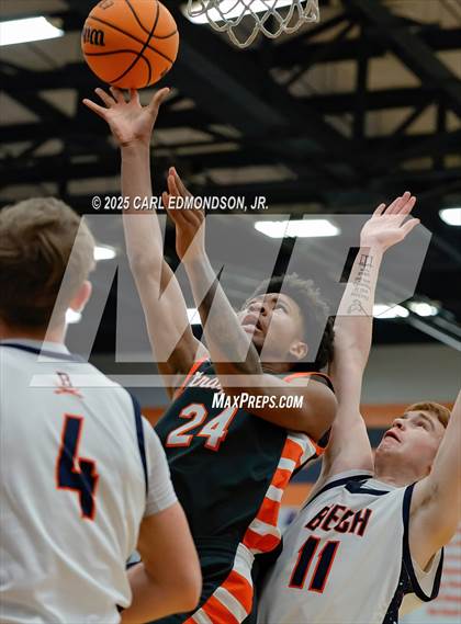 Thumbnail 2 in Stratford vs. Beech photogallery.