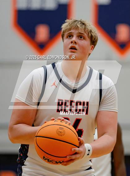 Thumbnail 1 in Stratford vs. Beech photogallery.