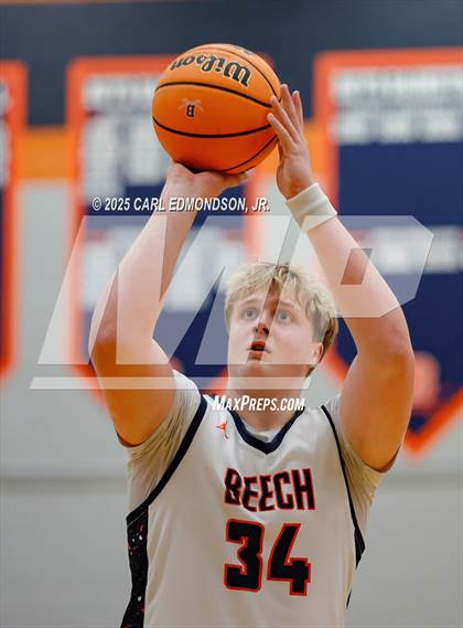 Thumbnail 2 in Stratford vs. Beech photogallery.