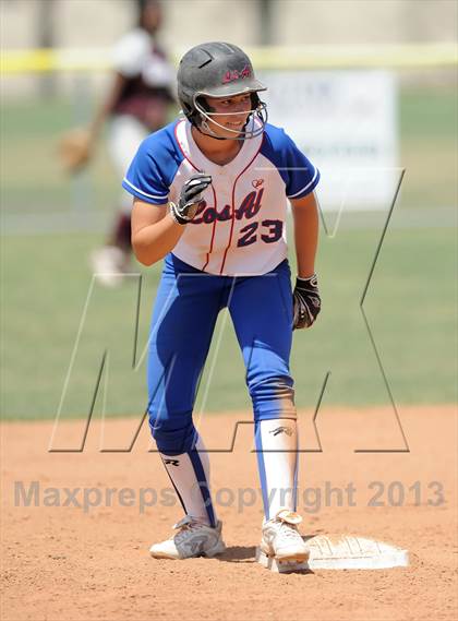 Thumbnail 2 in Torrance @ Los Alamitos (Game 2) photogallery.