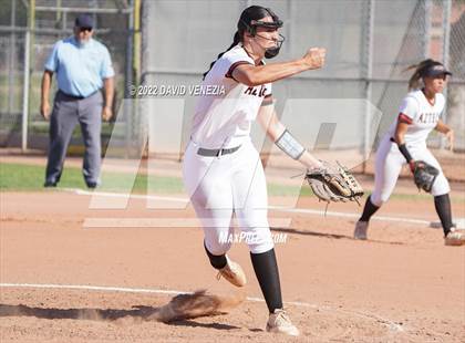 Thumbnail 1 in Perry @ Corona del Sol photogallery.