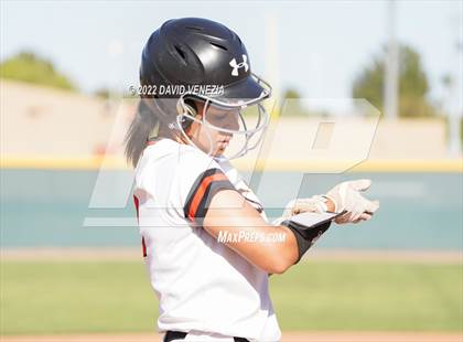 Thumbnail 1 in Perry @ Corona del Sol photogallery.