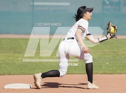 Thumbnail 3 in Perry @ Corona del Sol photogallery.