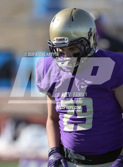 Thumbnail 1 in Durango vs Holy Family (CHSAA 3A Semifinal) photogallery.