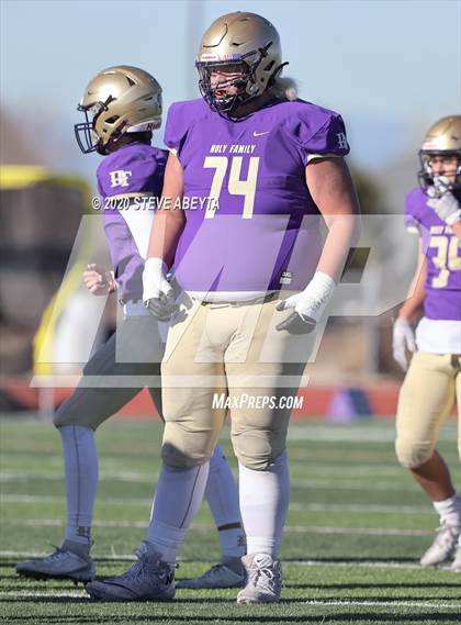 Thumbnail 2 in Durango vs Holy Family (CHSAA 3A Semifinal) photogallery.