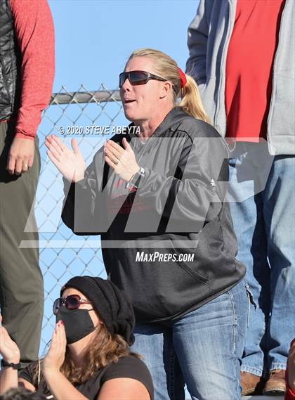 Thumbnail 1 in Durango vs Holy Family (CHSAA 3A Semifinal) photogallery.