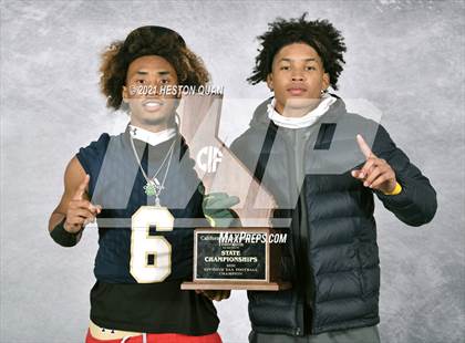 Thumbnail 3 in Mater Dei Catholic (CIF State D2-AA Awards)  photogallery.
