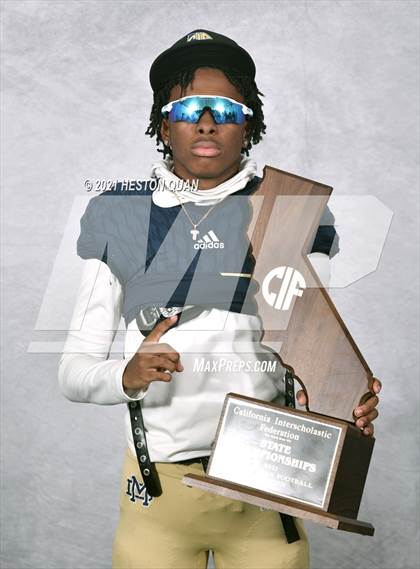 Thumbnail 1 in Mater Dei Catholic (CIF State D2-AA Awards)  photogallery.