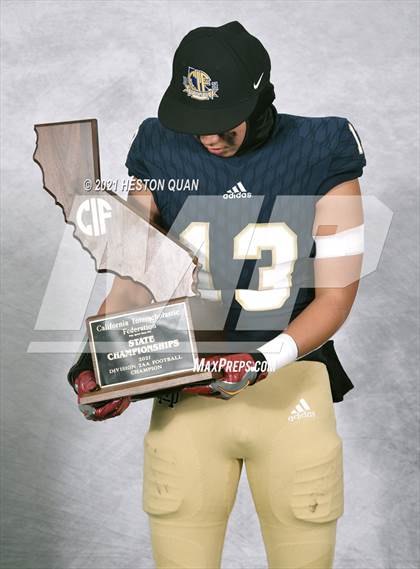 Thumbnail 3 in Mater Dei Catholic (CIF State D2-AA Awards)  photogallery.