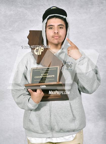 Thumbnail 2 in Mater Dei Catholic (CIF State D2-AA Awards)  photogallery.