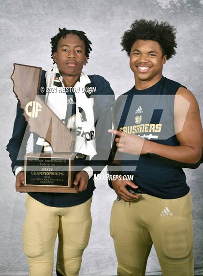 Thumbnail 1 in Mater Dei Catholic (CIF State D2-AA Awards)  photogallery.