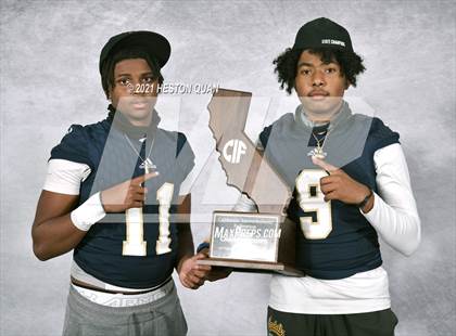 Thumbnail 3 in Mater Dei Catholic (CIF State D2-AA Awards)  photogallery.