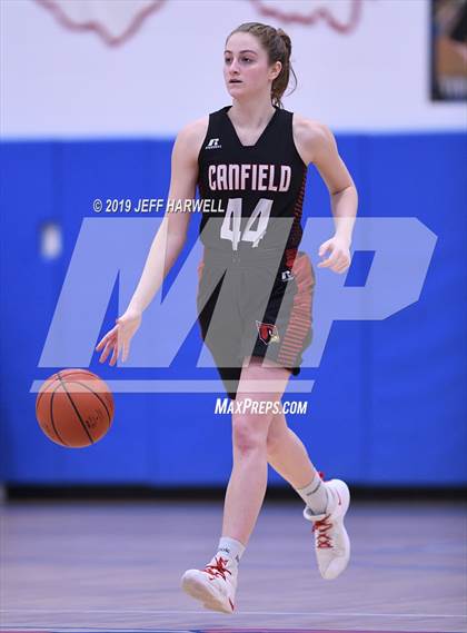 Thumbnail 1 in Canfield vs. Aurora  (OHSAA Division 1 District Semifinal) photogallery.