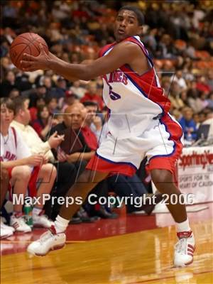Thumbnail 1 in East Bakersfield vs Tulare Western (CS D2 Final) photogallery.